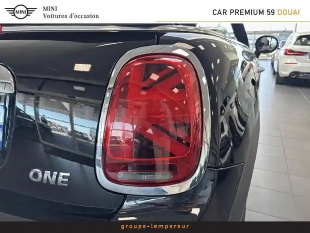 Mini Mini cabrio one 102ch heddon street 5cv euro6d-t — photo 7