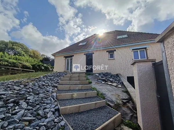 Maison 7 pièces 121 m²