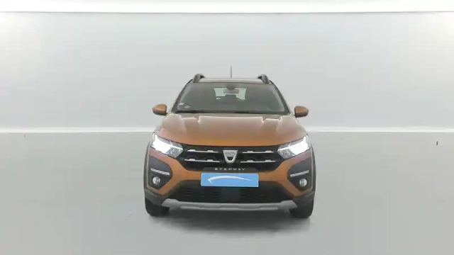 Dacia Sandero tce 90 - 22 — photo 16