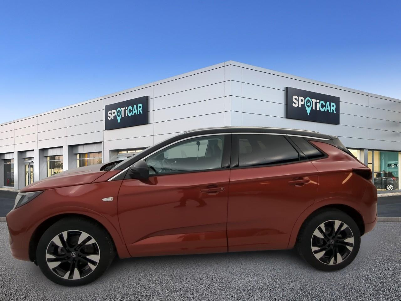 Opel Grandland 1.2 turbo 130 ch bva8 ultimate — photo 12