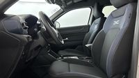 Dacia Duster 1.6 hybrid 140ch Journey — photo 12