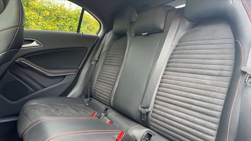 Mercedes Classe A 220 CDI 170 7G-Tronic - Fascination – 2013 – 161900 km – Diesel – Boîte Automatique — photo 30