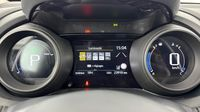 Toyota Yaris 116h Design 5p MY22 — photo 10