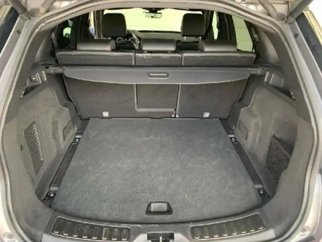 Land Rover Discovery Sport p300e r-dynamic se awd bva mark vi — photo 29
