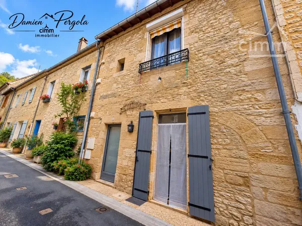 Ensemble immobilier de charme de 135 m² au cœur de Montignac-Lascaux