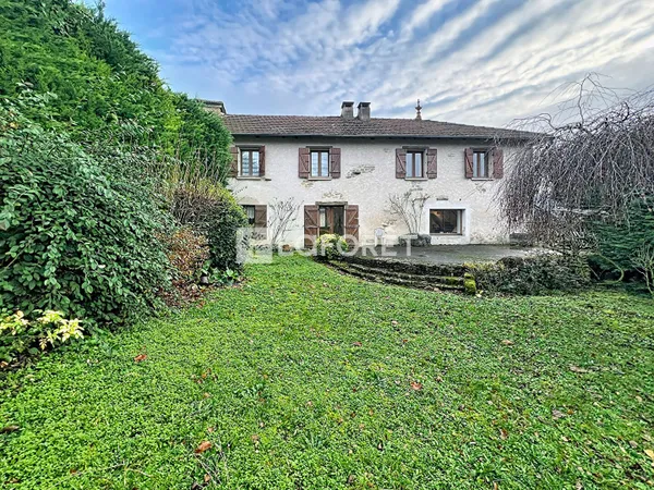 Maison 5 pièces 160 m²