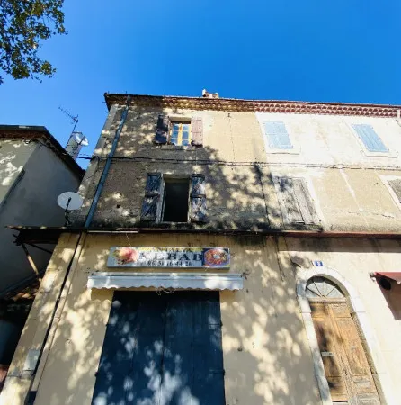 Local commercial 2 pièces 53 m²