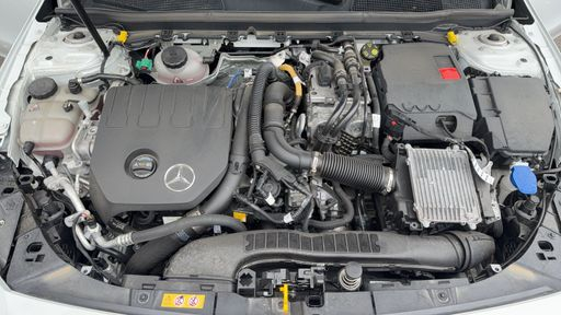 Mercedes Classe CLA Coupe 250e 218 8G-DCT - AMG Line – 2024 – 40387 km – Hybride rechargeable – Boîte Robotisée — photo 23