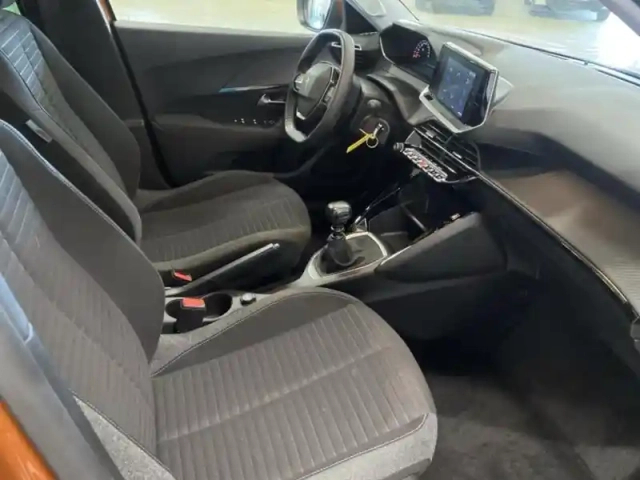 Peugeot 2008 1.5 bluehdi 110ch s&amp;s style — photo 14