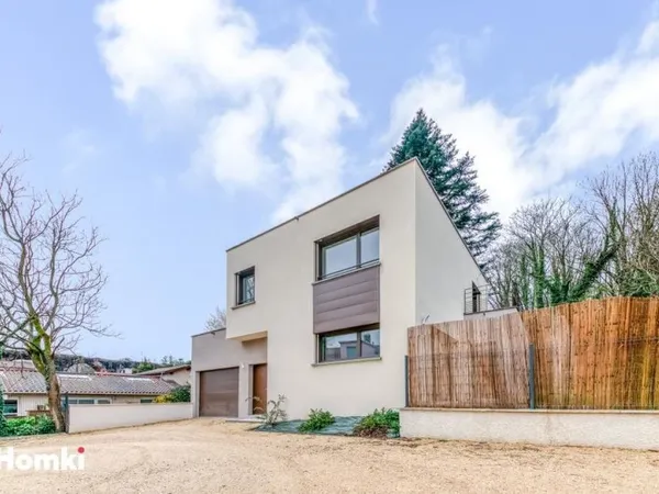 Maison/Villa T6 de 147 m2 à Sainte-Foy-lès-Lyon 69110