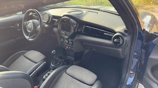 Mini Mini Cabriolet 1.5 ONE 102 - Heddon Street – 2018 – 45091 km – Essence – Boîte Manuelle — photo 15