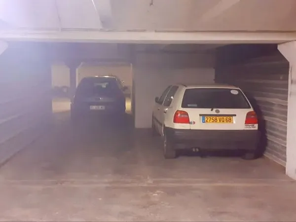 Place de parking centre ville