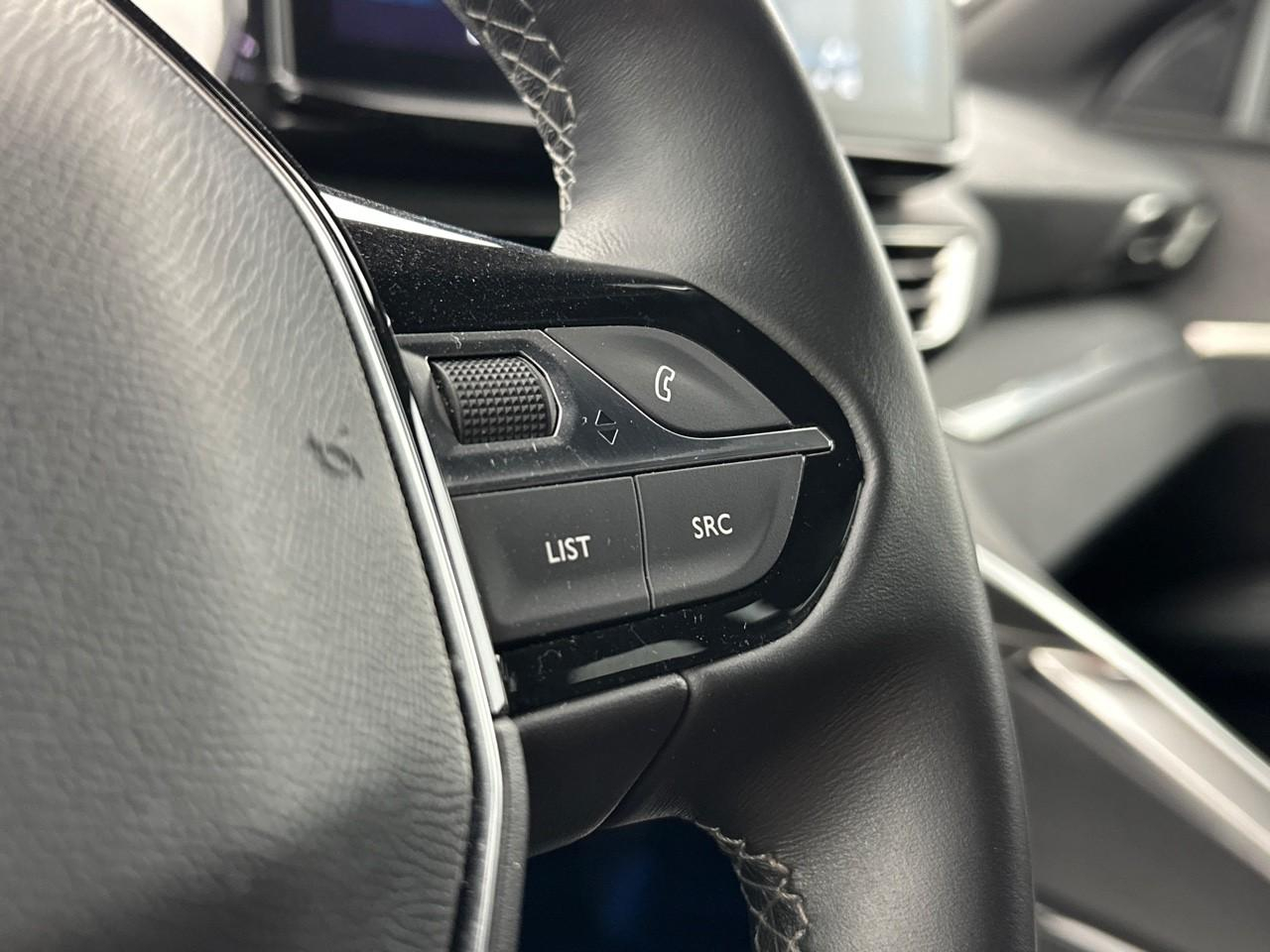 Peugeot 5008 puretech 130ch s&s eat8 allure pack — photo 19
