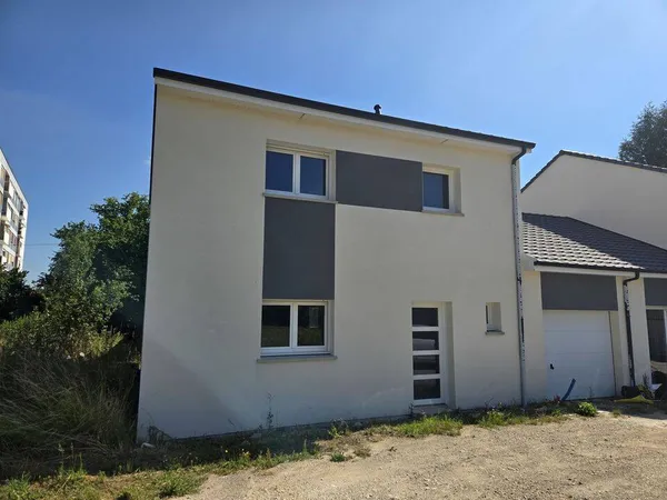 Maison 2 pièces 138 m²