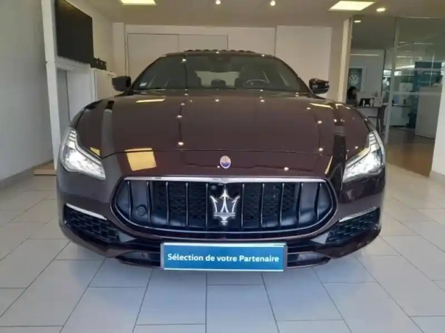 Maserati Quattroporte 3.0 v6 430ch start/stop s q4 granlusso 276g — photo 5
