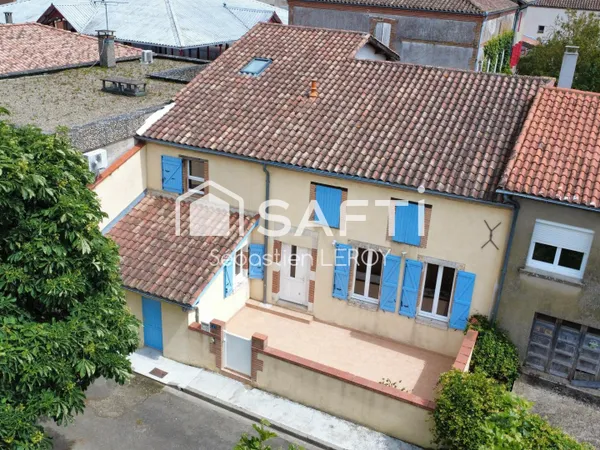 Lot de 2 maisons entièrement rénovées.