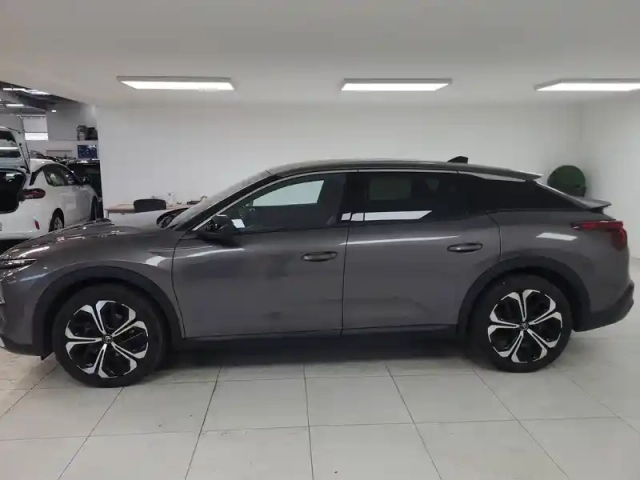 Citroën C5 x puretech 130 eat8 — photo 3