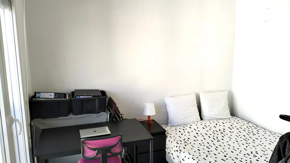 Photo 3