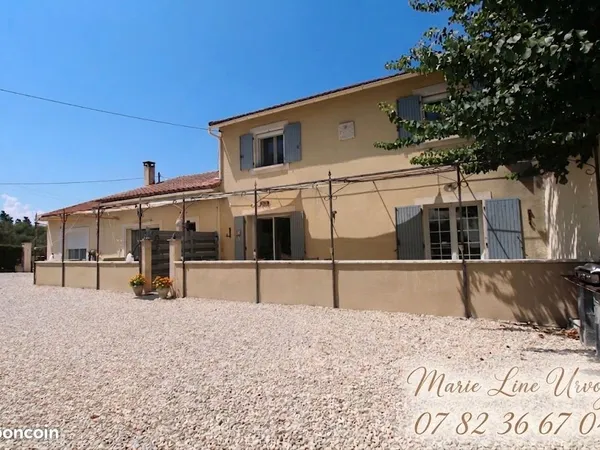 Mas 7 pièces 215 m²