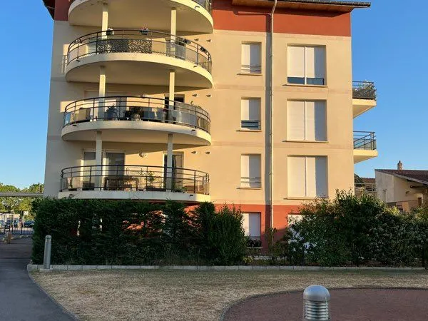 Appartement T3 de 73 M2 Metz Vallières