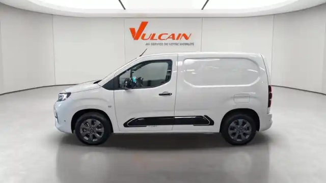 Opel Combo cargo m diesel 130 ch aut. — photo 2