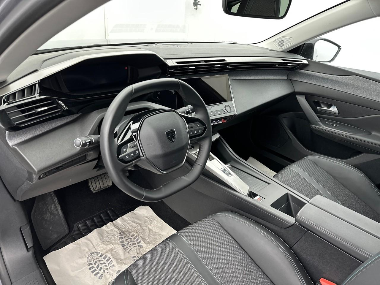 Peugeot 308 sw bluehdi 130ch s&s eat8 allure — photo 12