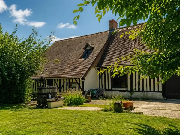 Maison de 6 pièces de 249 m² à Le Poislay