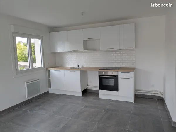RAMBOUILLET - Appartement 3 pièces 64 m2 - Etat neuf