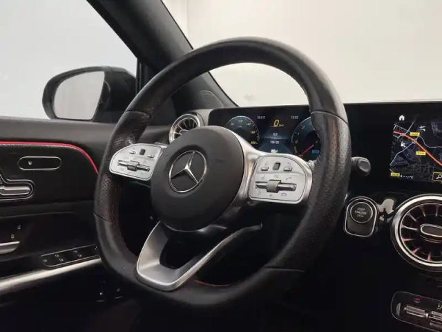 Mercedes Gla 250 e 8g-dct — photo 25