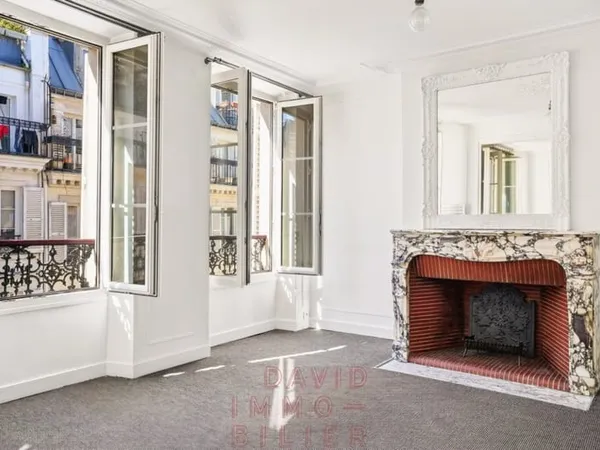 75009 - À vendre : Appartement 3 pièces - MARTYRS (Rue Man