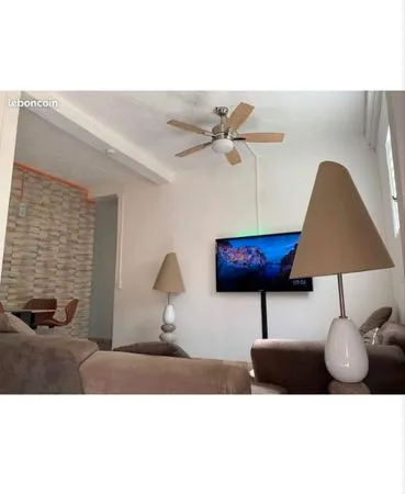Appartement meublé dans immeuble de deux appartements