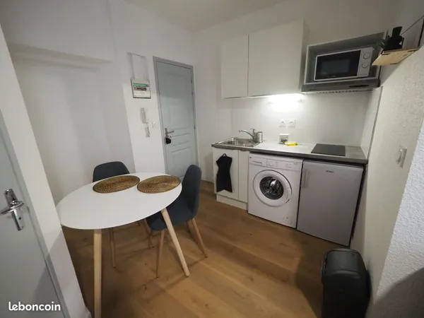 ★ Appartement meublé n°8 ★ courte / longue durée ★ WIFI ★