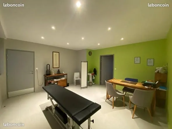 Local professionel 21m2 - BEAURAINS (près d'Arras)