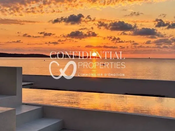Villa 5 pièces 220 m²