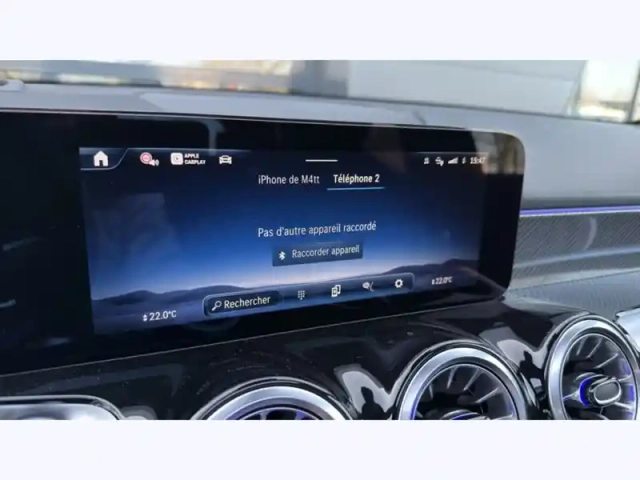 Mercedes Glb 200 d amg line — photo 20