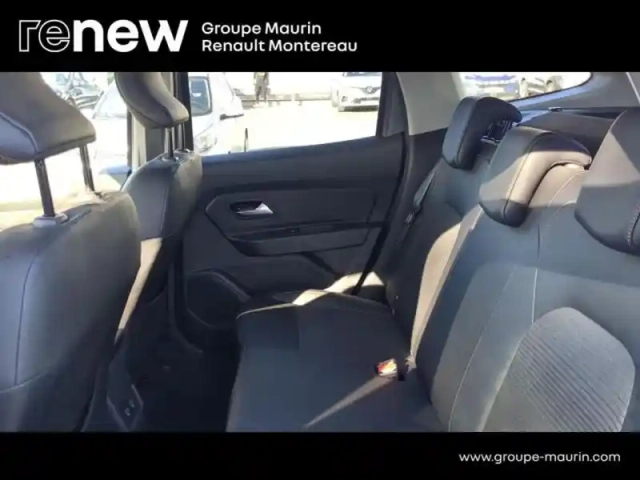 Dacia Duster 1.3 tce 150ch fap sl extreme 4x2 edc — photo 13