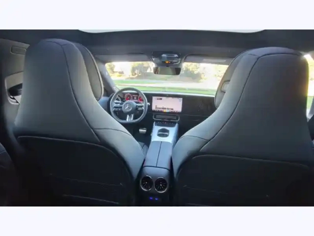 Mercedes Cla coupe 250+ avec technologie eq — photo 9