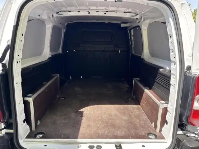 Peugeot Partner xl 950kg bluehdi 100ch s&amp;s — photo 13