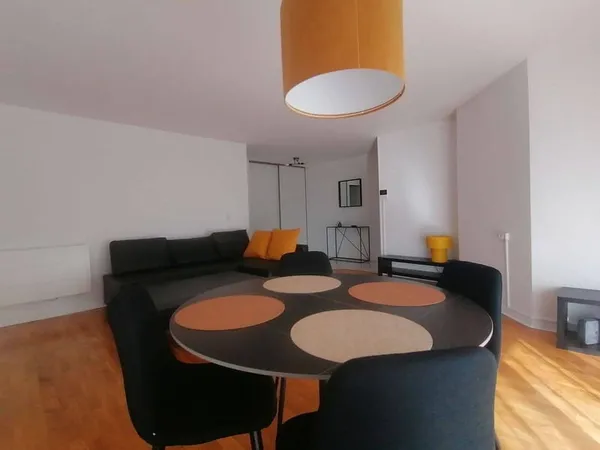 Appartement 4 pièces 85 m²