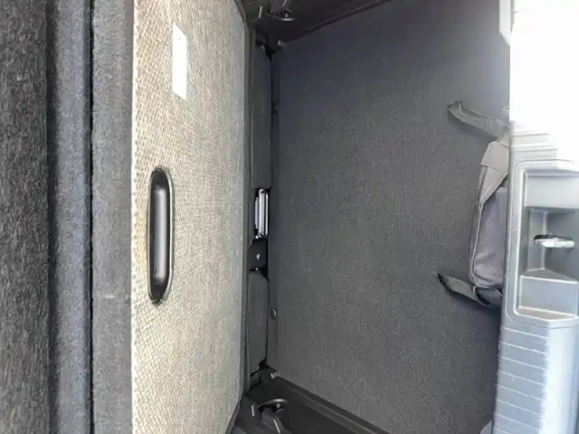 Renault Captur blue dci 95 — photo 22