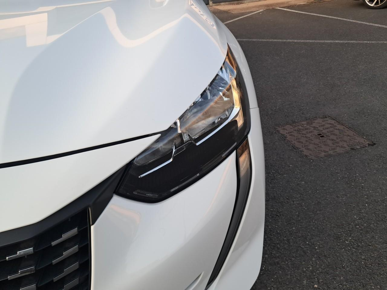 Peugeot 208 puretech 75 s&s bvm5 active pack — photo 16