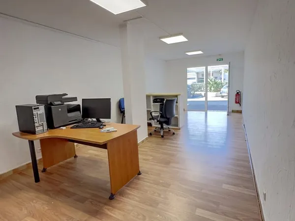 Commerce Location San-Nicolao 41m² 620€