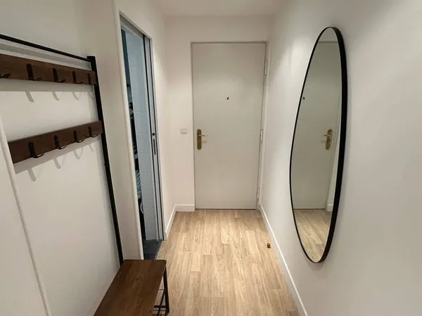 Studio 1 pièce 25 m²