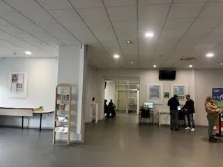 Local ERP 1 320 m² - Centre Europe, Grand Parc Bordeaux - Tram C
