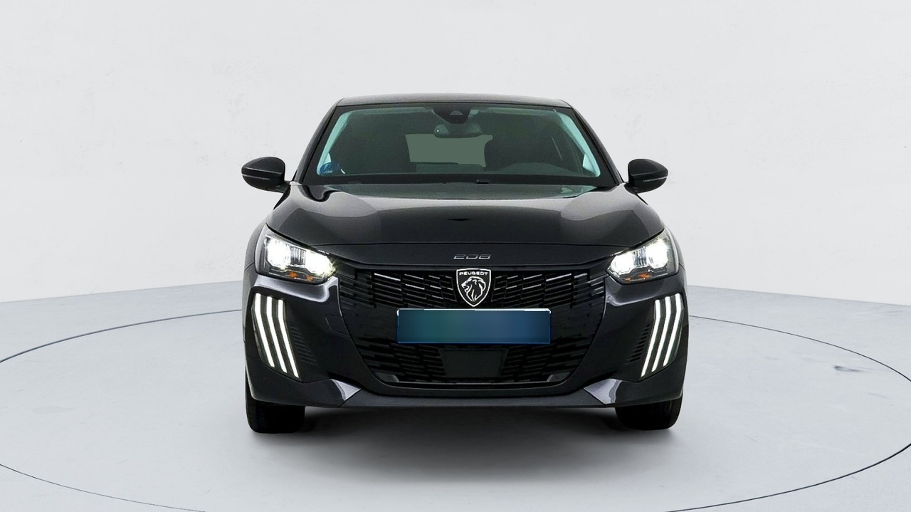 Peugeot 208 — photo 8