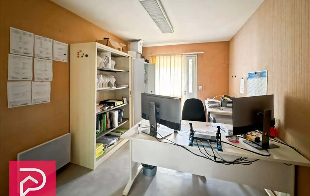 Photo 8