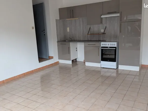 Location Maison T2