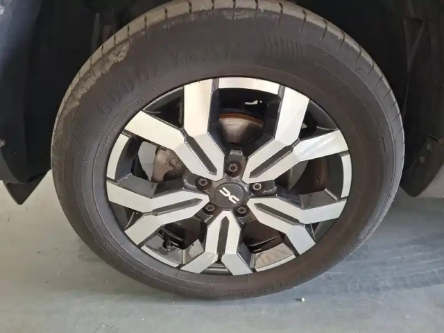 Dacia Duster blue dci 115 4x2 — photo 8