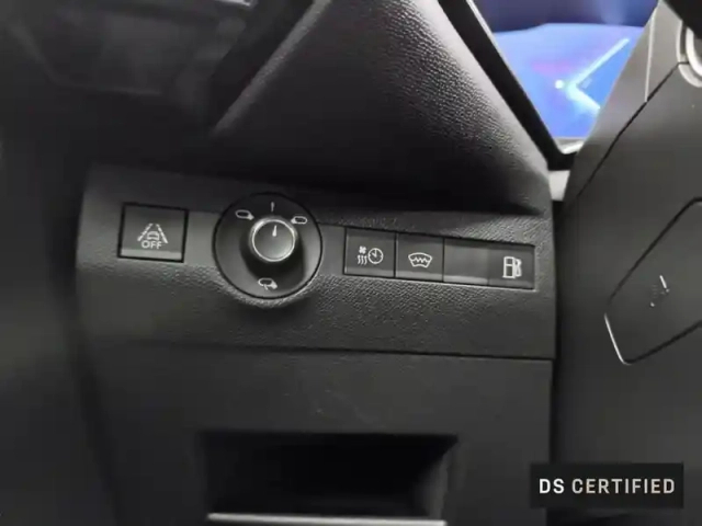 Ds Ds 7 ds7 crossback hybride e-tense 300 eat8 4x4 performance line+ — photo 20