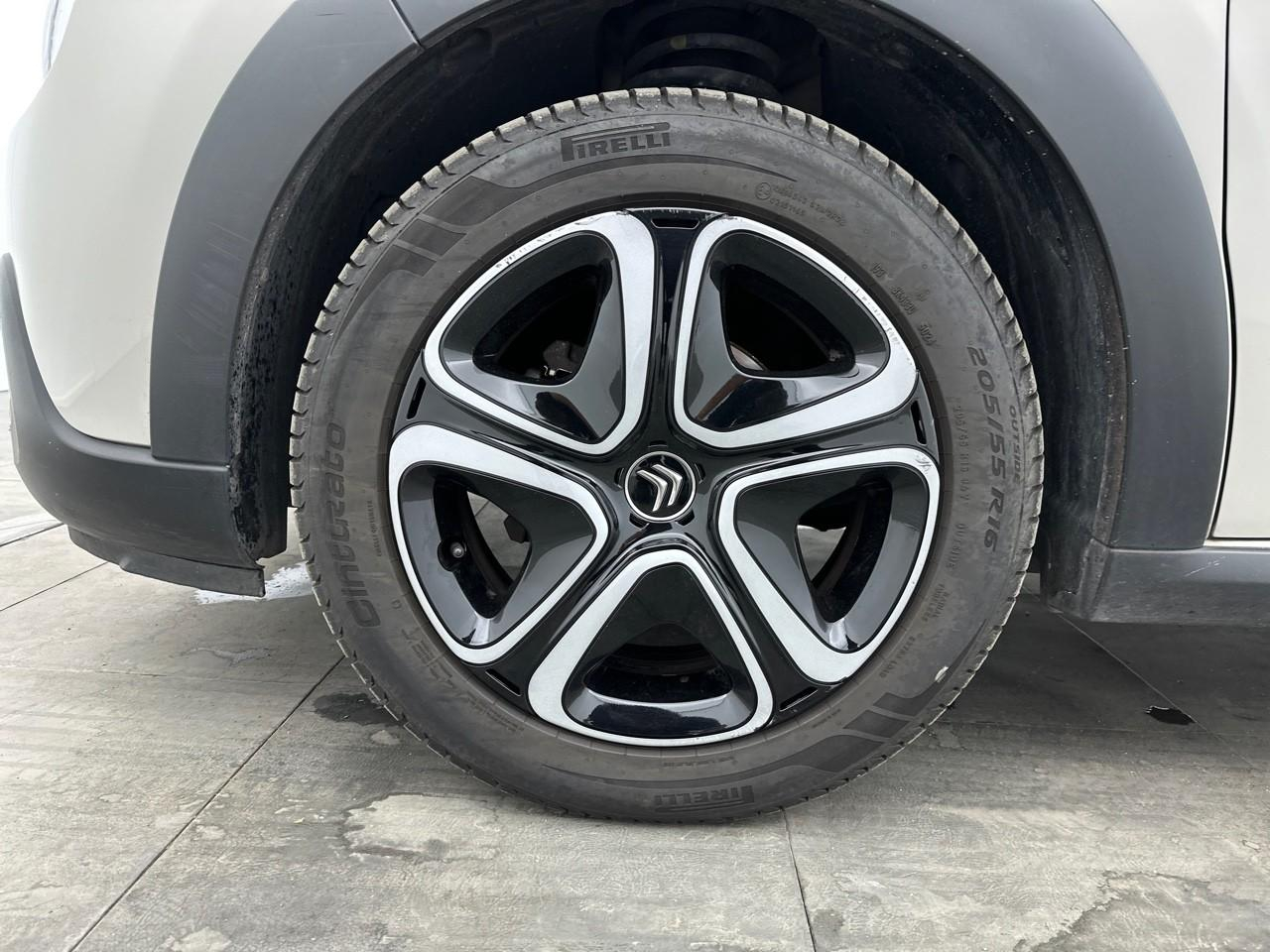 Citroën C3 puretech 110 s&s eat6 shine — photo 14